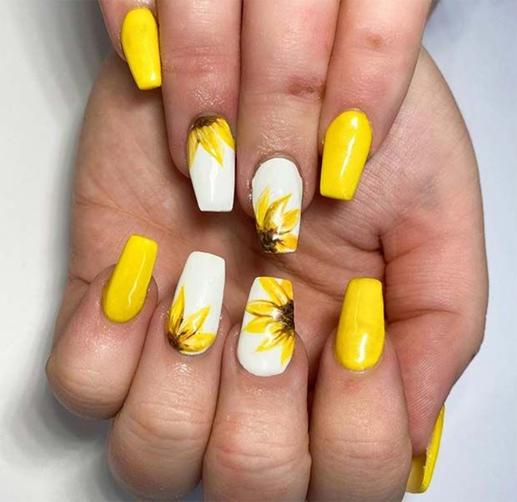 Classic Sunflower French Tips