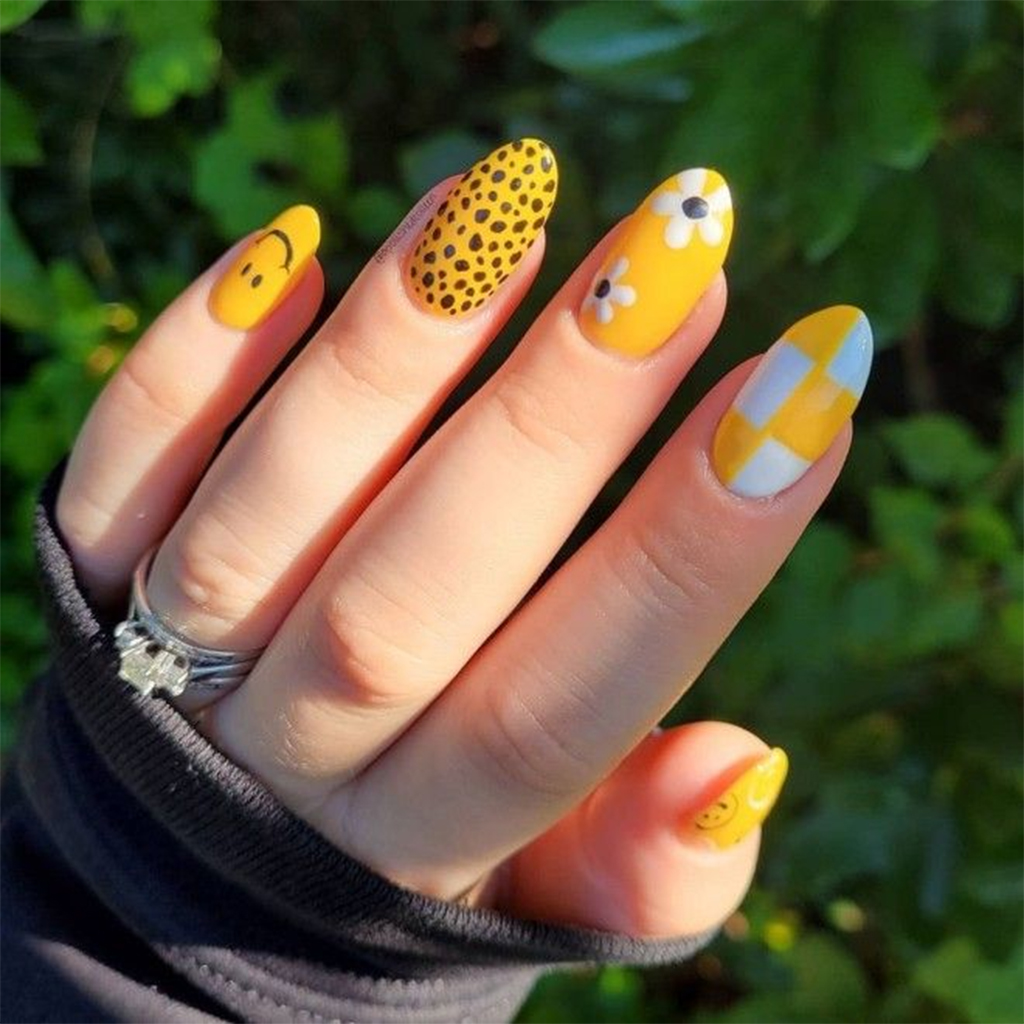 sunflower doodles nails